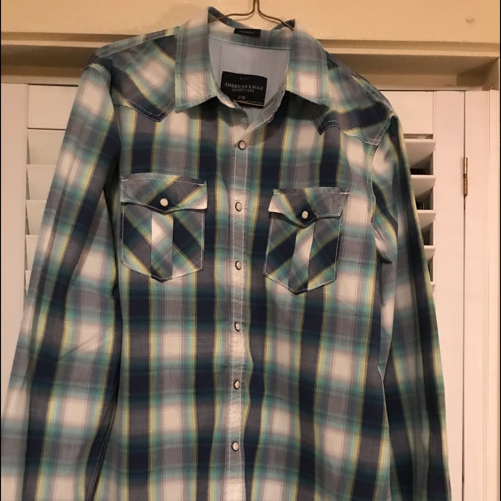 American Eagle Plaid Shirt L